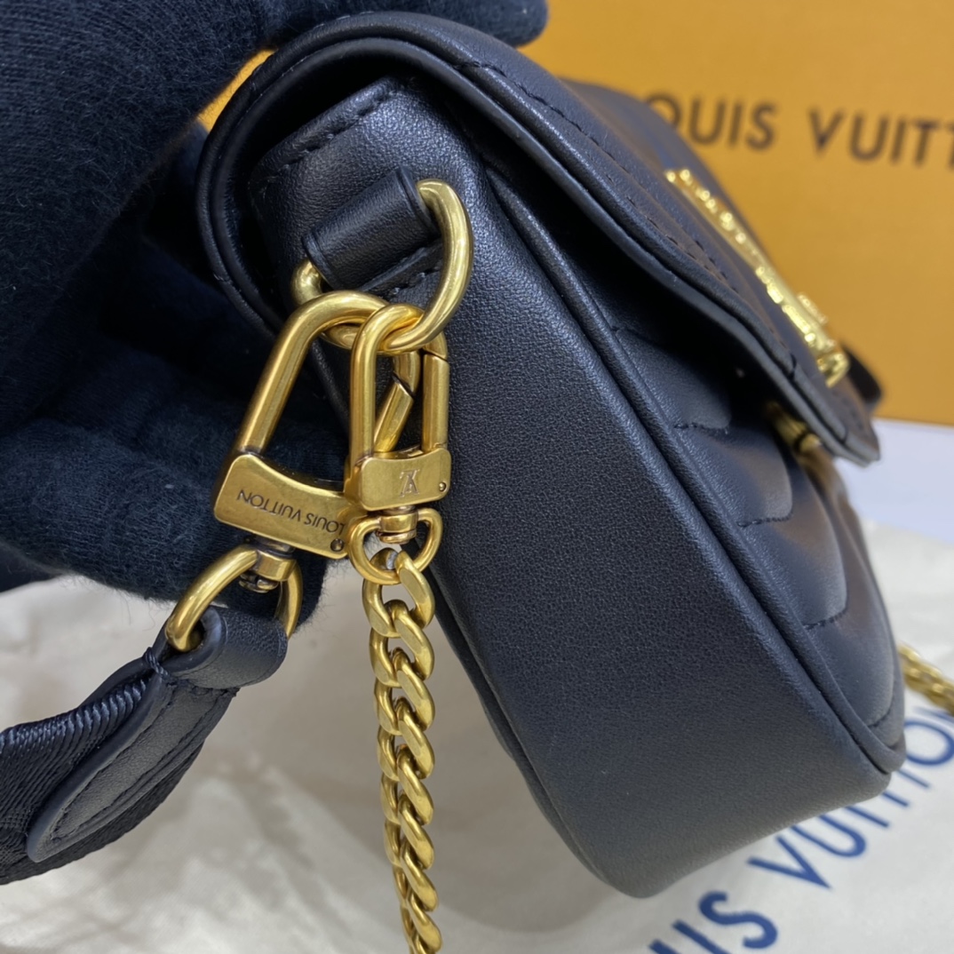 Louis Vuitton NEW WAVE MULTI POCHETTE Handbag M56461 Black